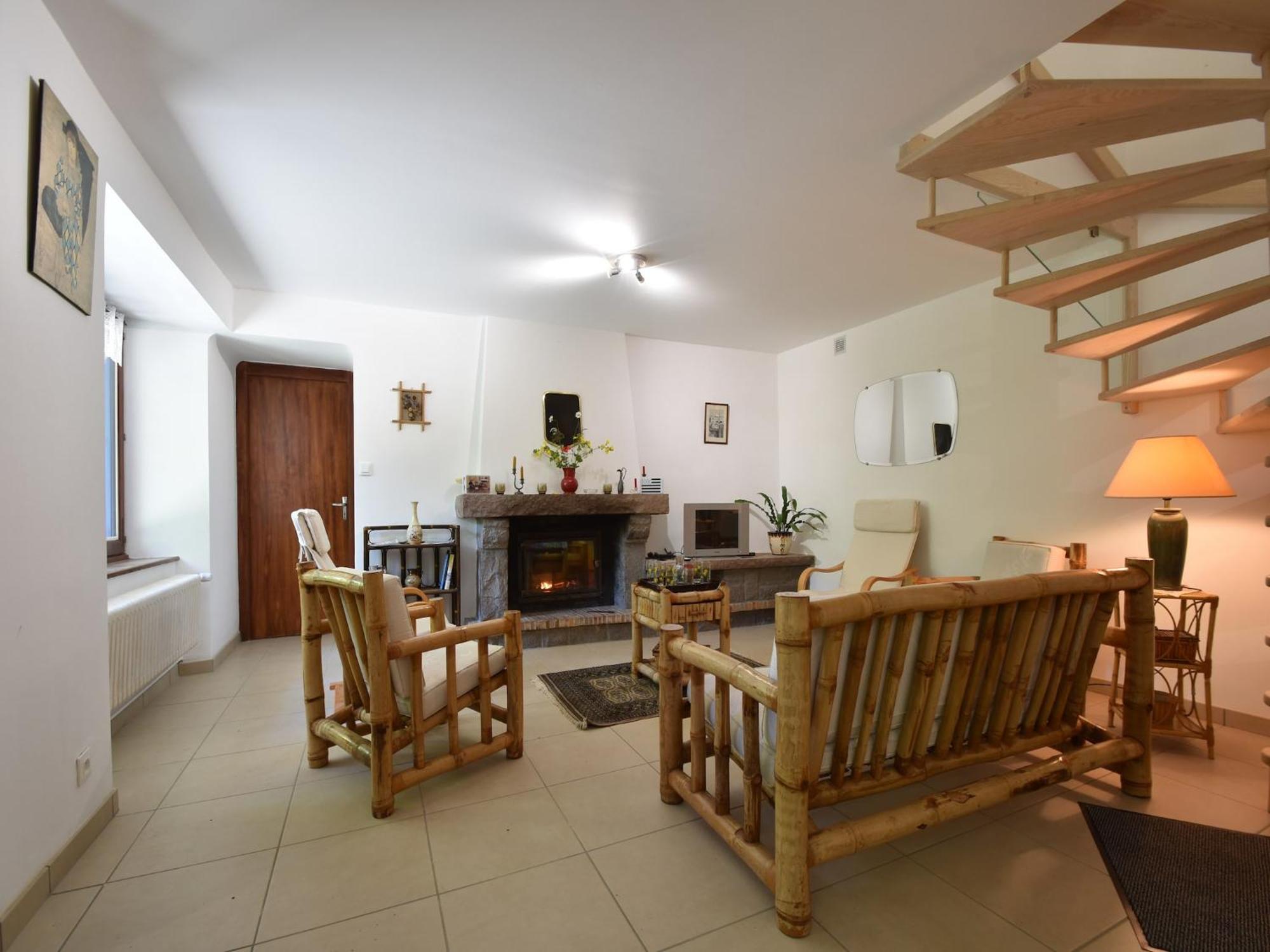 Superb Holiday Home With Private Garden Yvias Buitenkant foto