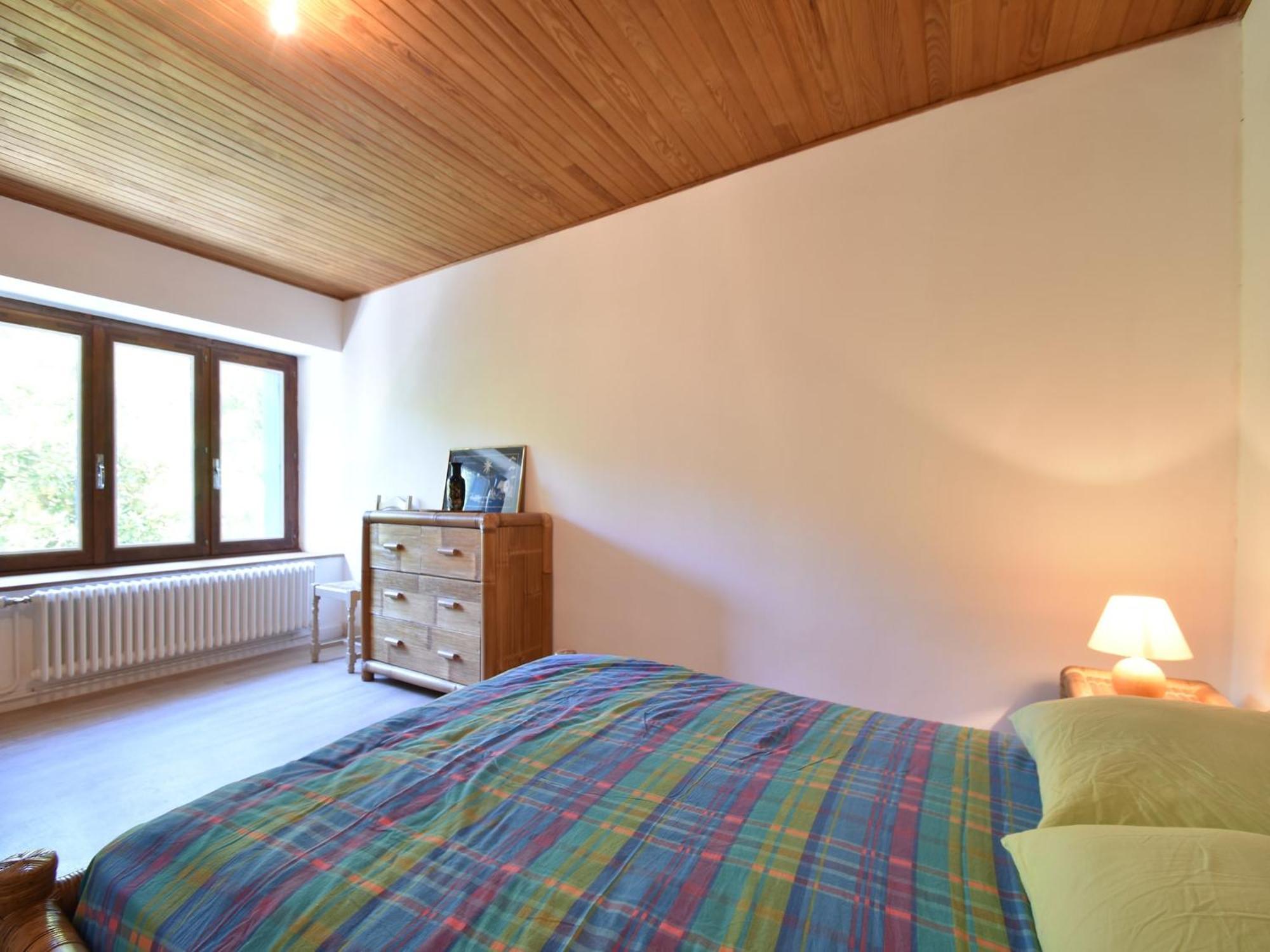 Superb Holiday Home With Private Garden Yvias Buitenkant foto